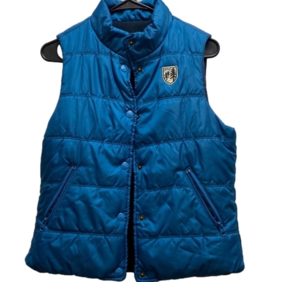 American Eagle Outfitters Jackets & Blazers - American Eagle vest outfitters woman's size medium like new blue puffer …